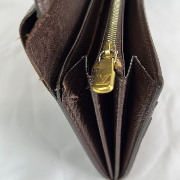 Auth Louis Vuitton Damier Ebene Sarah Long Wallet - Picture 14 of 16